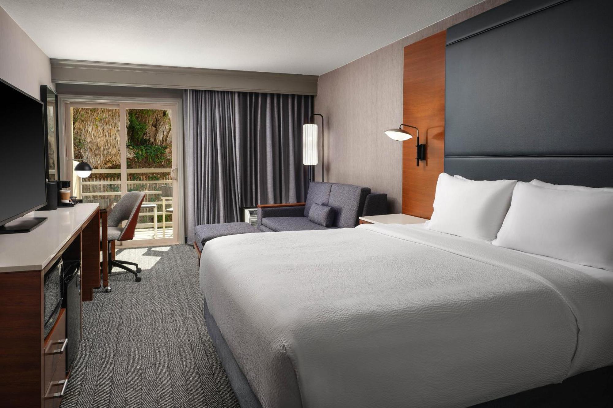 Courtyard Los Angeles Century City/Beverly Hills Exterior photo